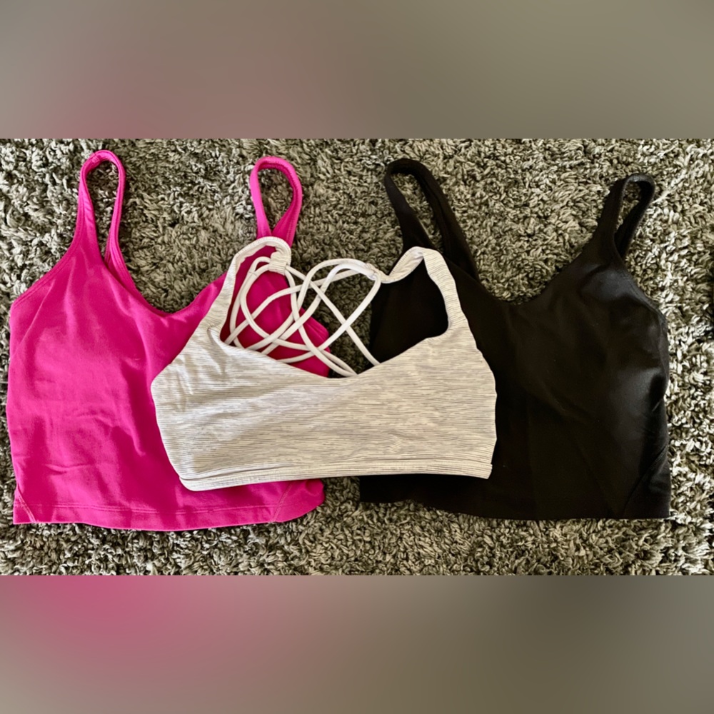 3 lululemon not sure what size but measures 12 inches